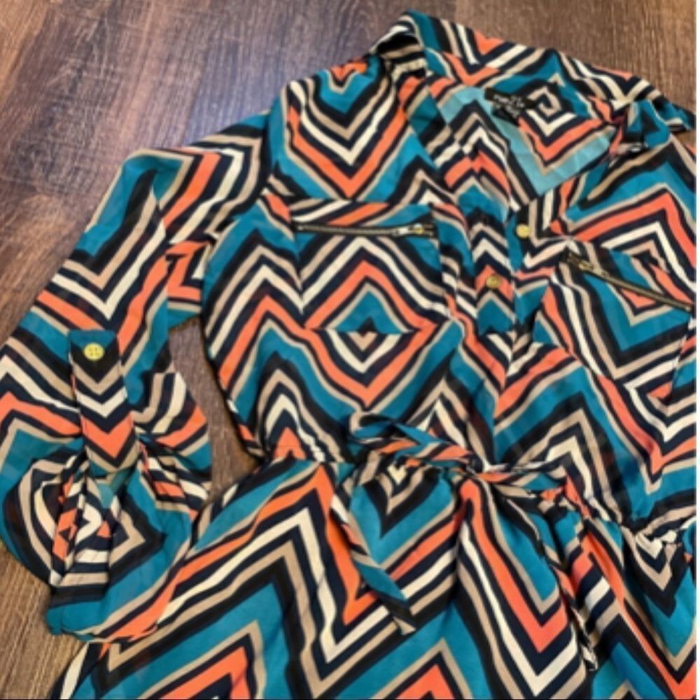 Rue 21 - Women’s quarter sleeve chevron elastic waist dress